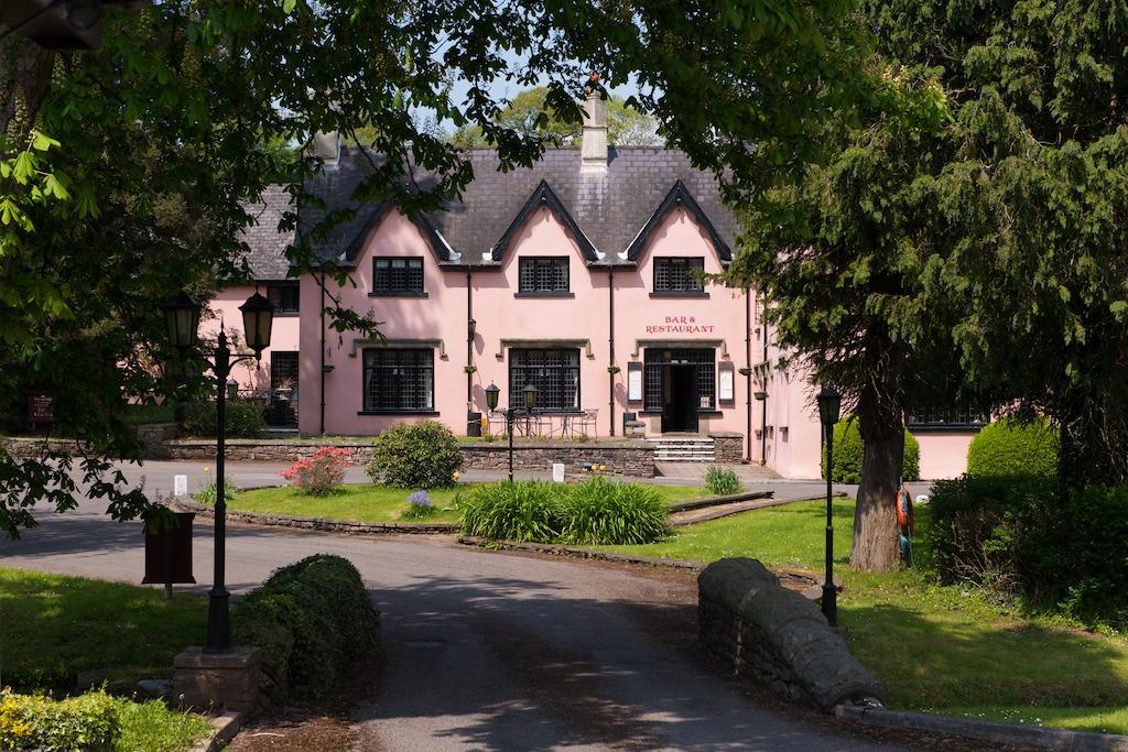 Cwrt Bleddyn Hotel & Spa Usk Esterno foto