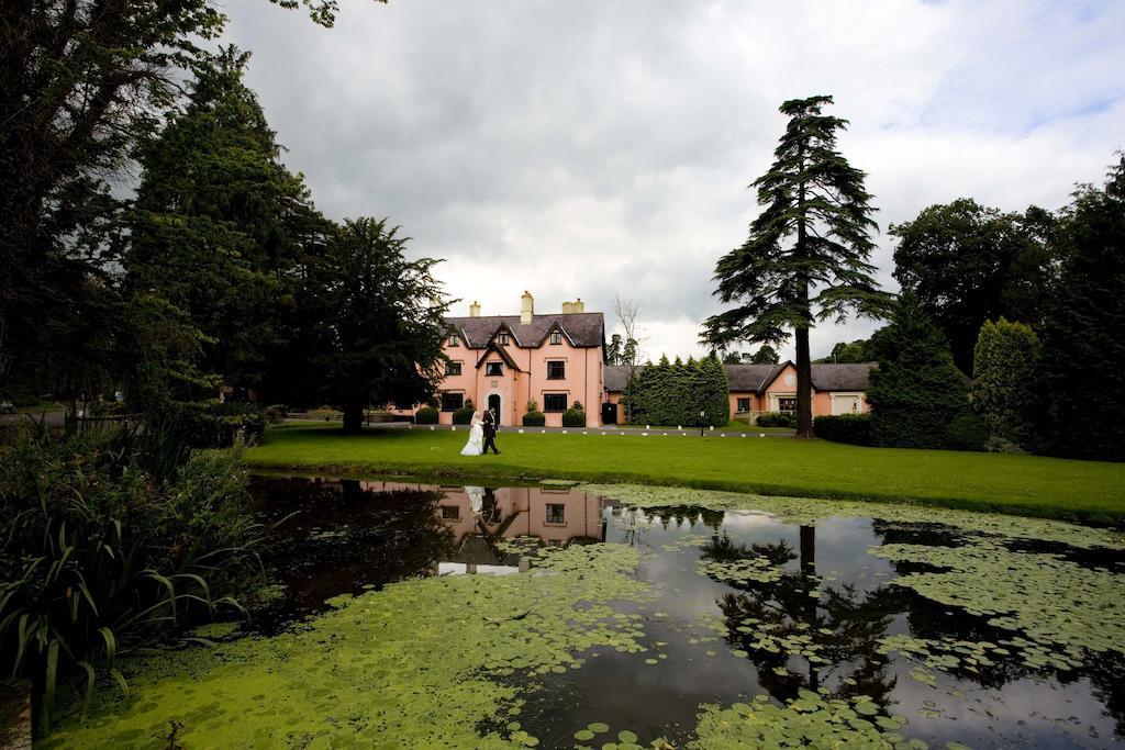 Cwrt Bleddyn Hotel & Spa Usk Esterno foto